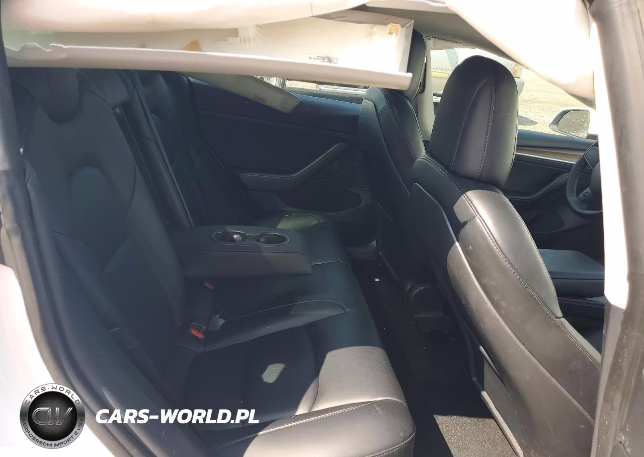 2022 Tesla Model 3 VIN:5YJ3E1EB9NF335636 - 10