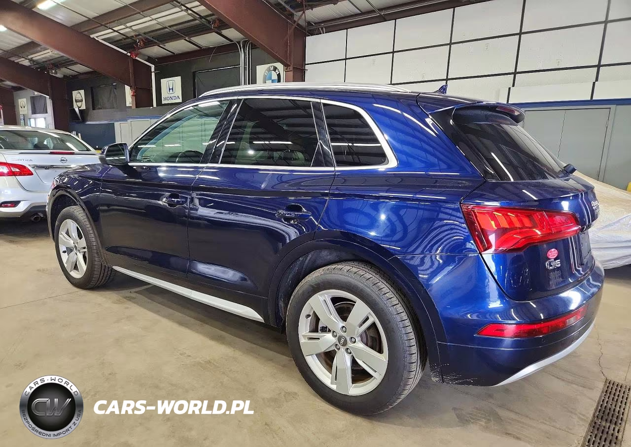 2018 Audi Q5 Premium Plus VIN:WA1BNAFY2J2001986 - 2