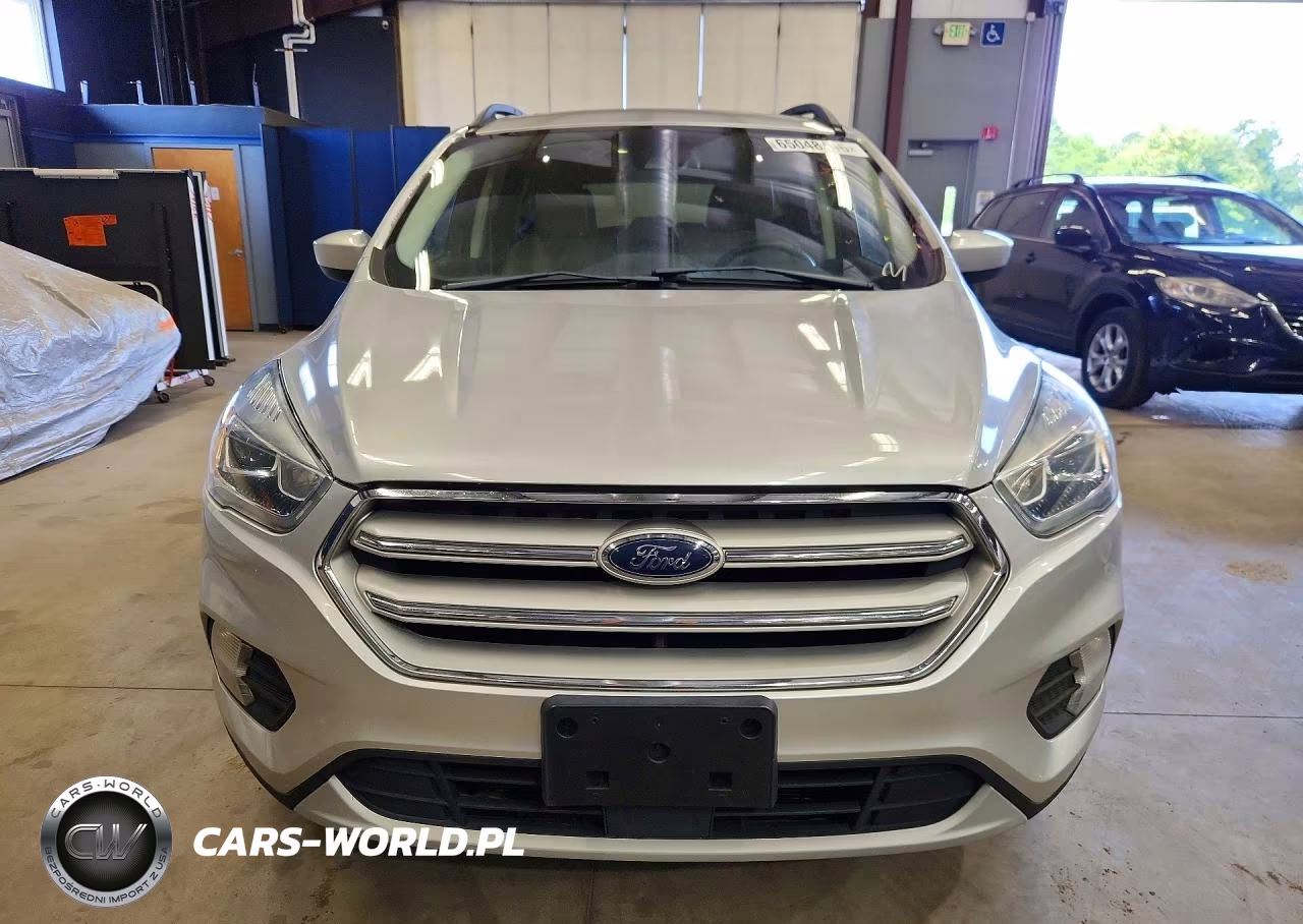 2018 Ford Escape Sel VIN:1FMCU9HD2JUB26704 - 5