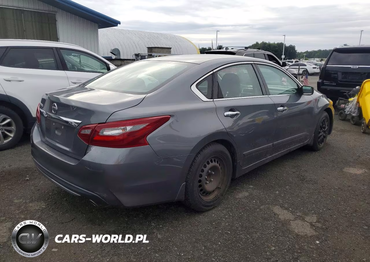 2018 Nissan Altima 2.5 S VIN:1N4AL3AP3JC238052 - 3