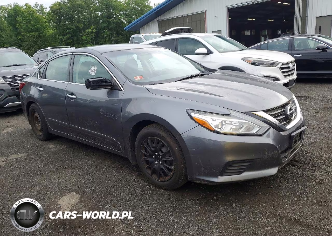 2018 Nissan Altima 2.5 S VIN:1N4AL3AP3JC238052 - 4