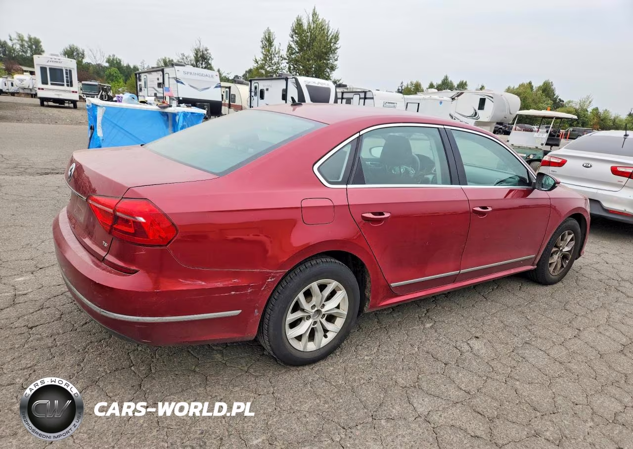 2016 Volkswagen Passat S VIN:1VWAT7A38GC030091 - 3