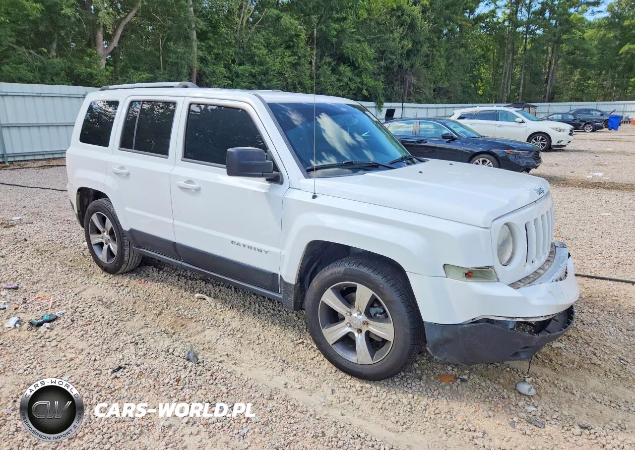 2016 Jeep Patriot Latitude VIN:1C4NJPFA5GD621197 - 4