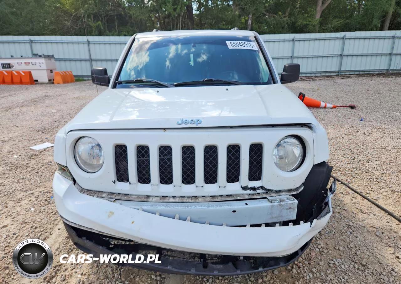 2016 Jeep Patriot Latitude VIN:1C4NJPFA5GD621197 - 5