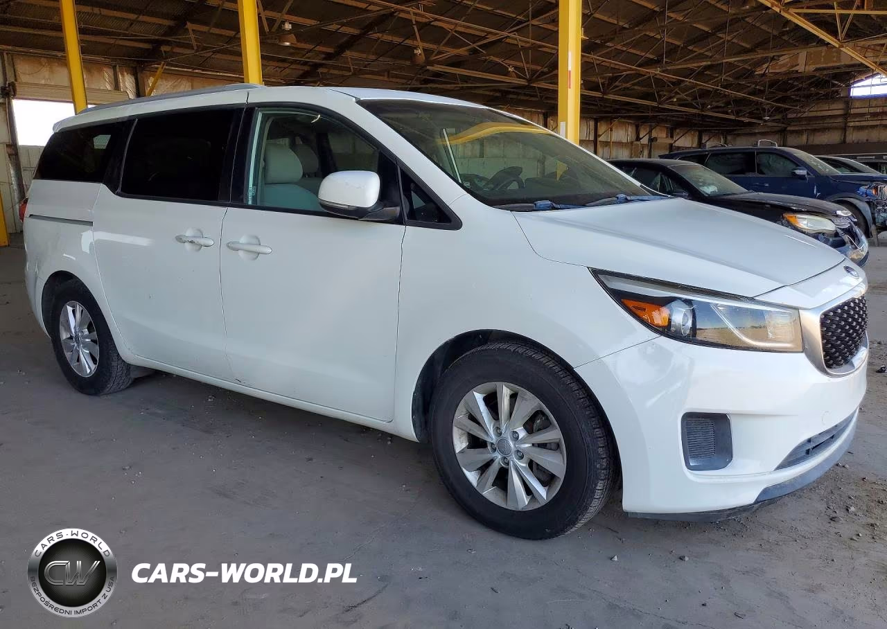 2015 Kia Sedona Lx VIN:KNDMB5C10F6045247 - 4