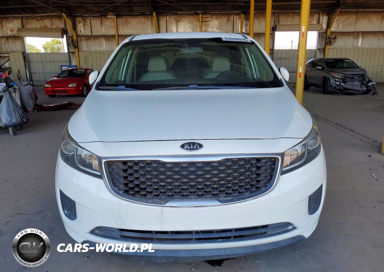 2015 Kia Sedona Lx VIN:KNDMB5C10F6045247 - 5