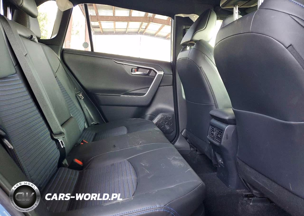 2025 Toyota Rav4 Xse VIN:JTME6RFV0SD573245 - 10
