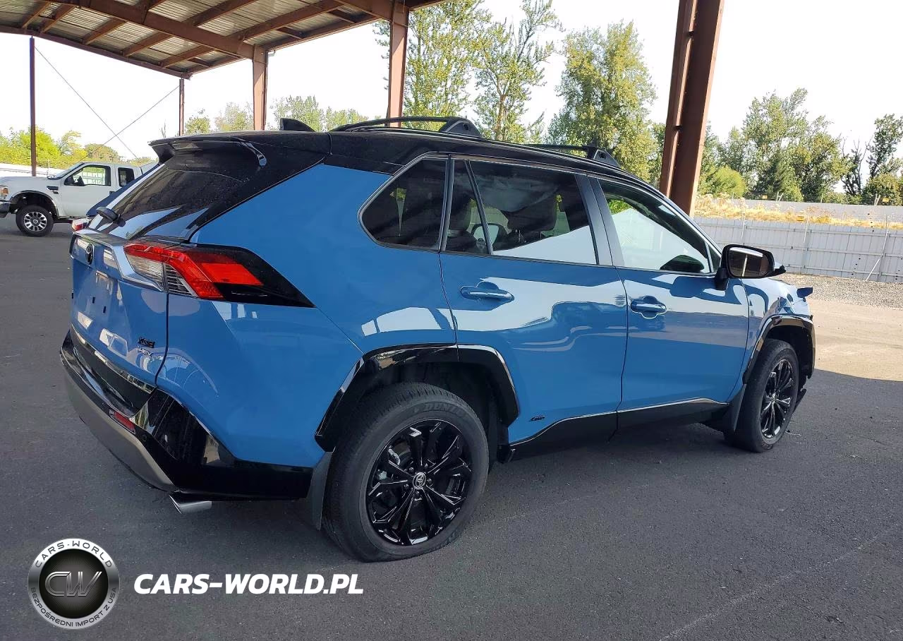 2025 Toyota Rav4 Xse VIN:JTME6RFV0SD573245 - 3
