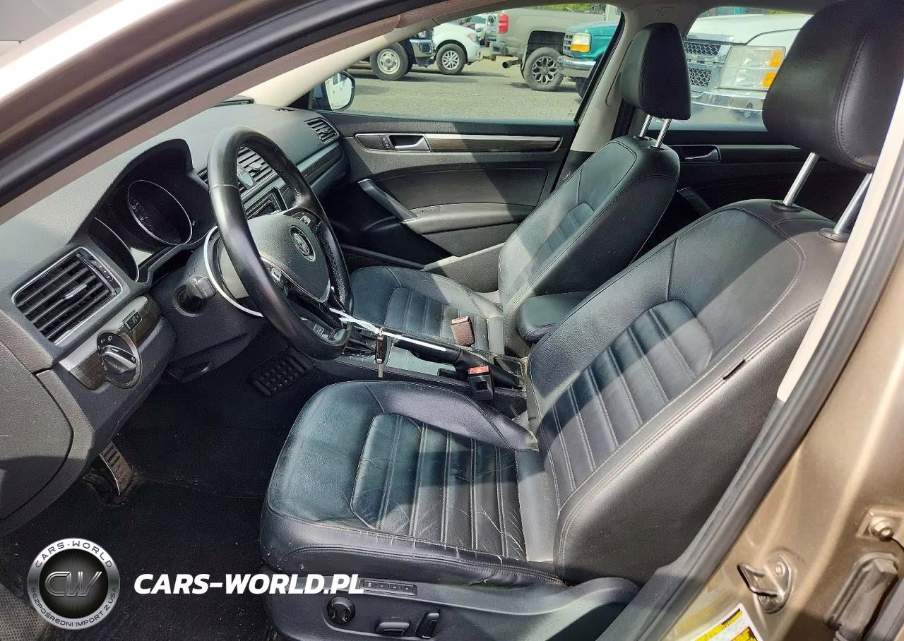 2016 Volkswagen Passat Sel VIN:1VWCT7A39GC031632 - 7