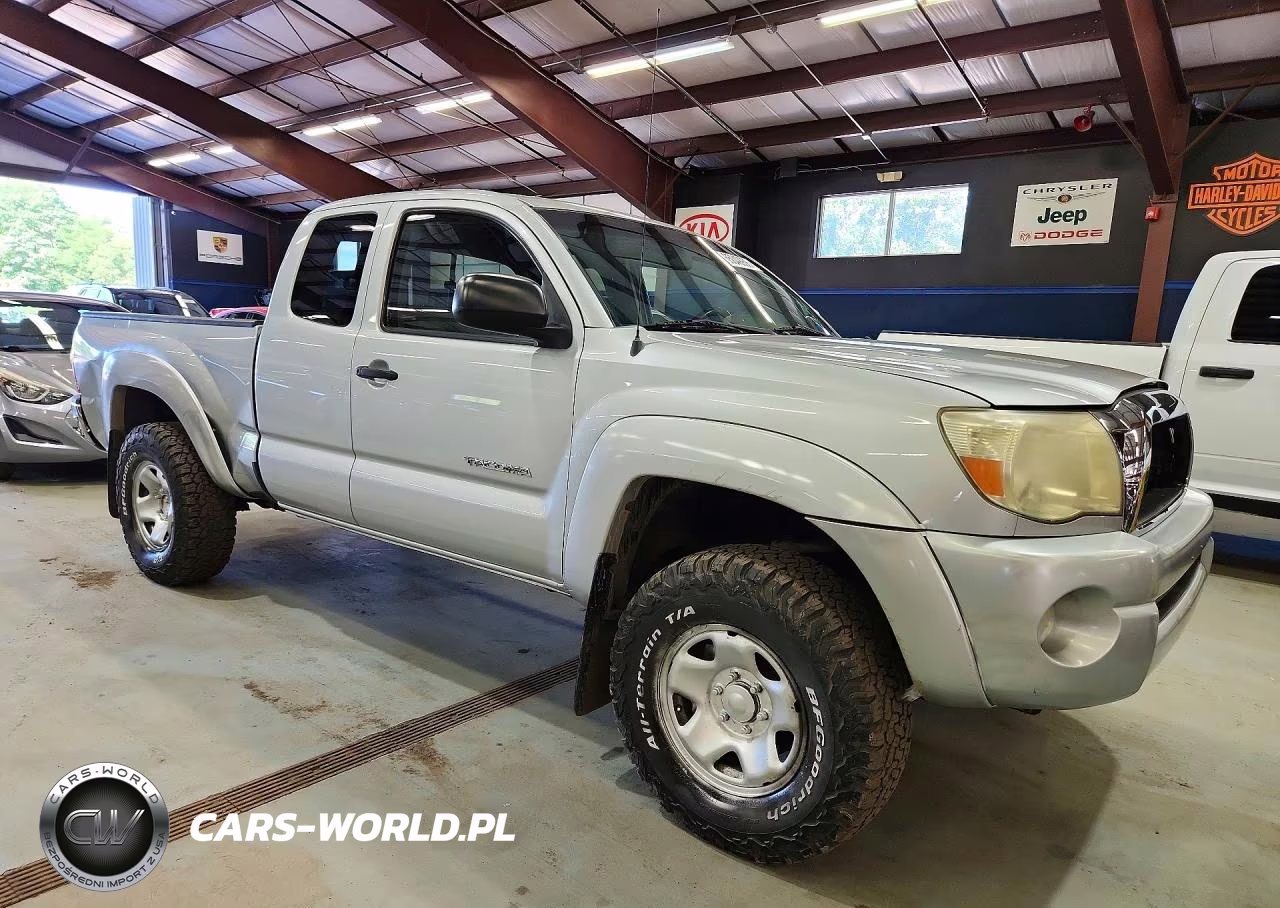 2007 Toyota Tacoma V6 VIN:5TEUU42N77Z402758 - 4