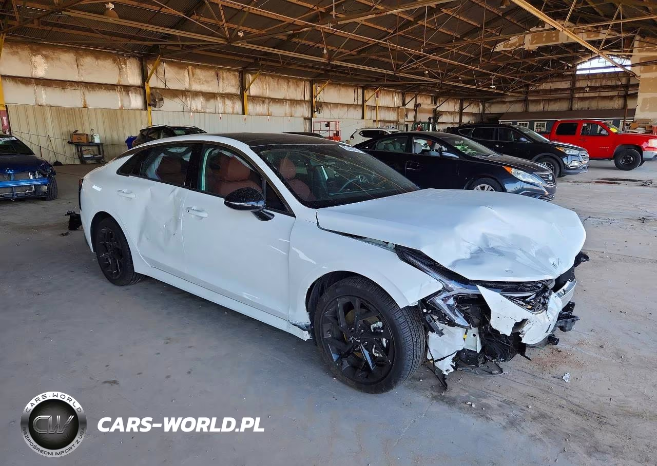 2026 Kia K5 Gt Line VIN:KNAG64J75T5452711 - 4