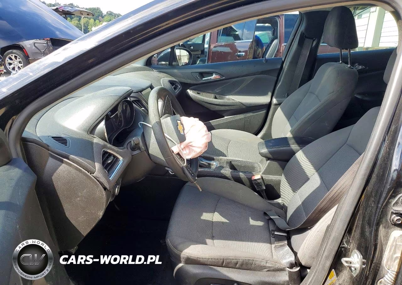 2019 Chevrolet Cruze Lt VIN:1G1BE5SMXK7145749 - 7