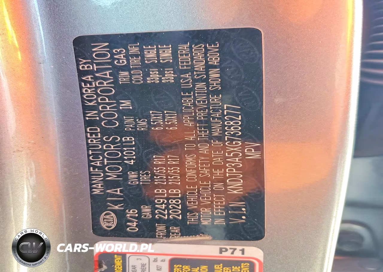 2016 Kia Soul + VIN:KNDJP3A5XG7368277 - 13