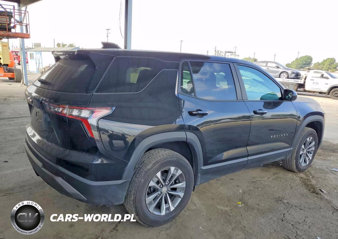 2025 Chevrolet Equinox Lt VIN:3GNAXHEG9SL191855 - 3