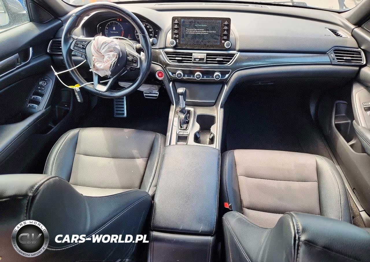 2018 Honda Accord Sport VIN:1HGCV1F3XJA135246 - 8