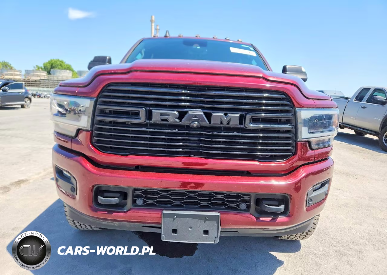 2020 Ram 2500 Laramie VIN:3C6UR5FL8LG170104 - 5
