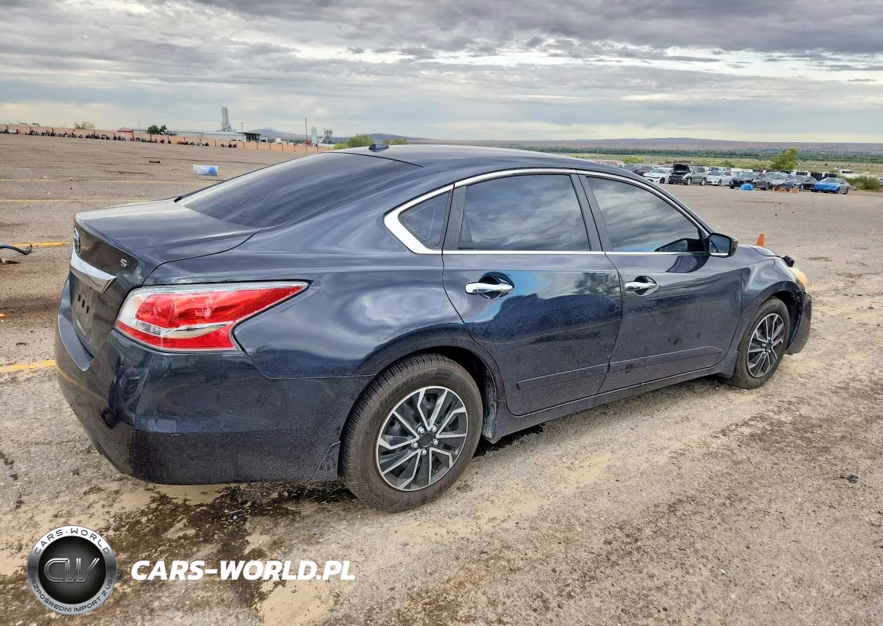 2015 Nissan Altima 2.5 S VIN:1N4AL3AP5FN880333 - 3