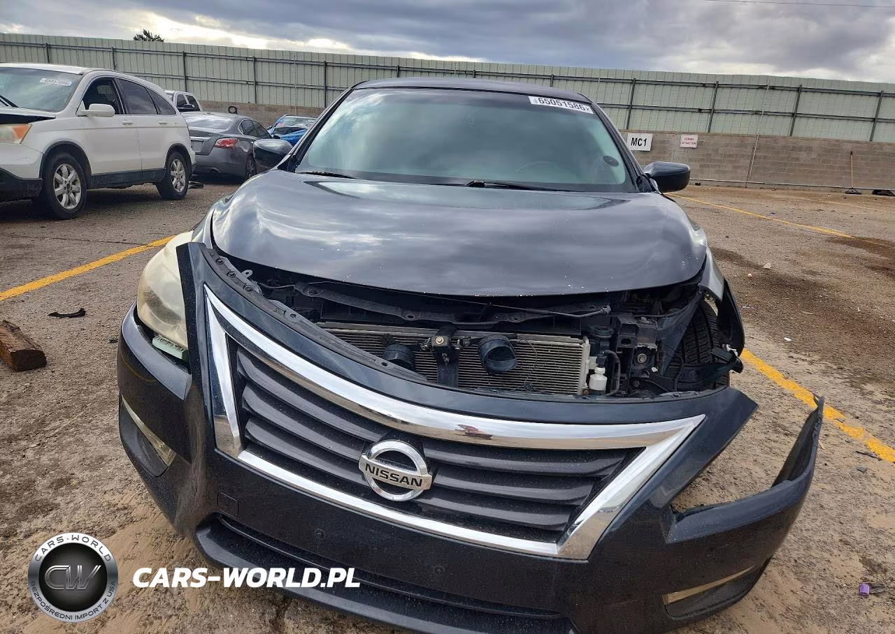 2015 Nissan Altima 2.5 S VIN:1N4AL3AP5FN880333 - 5