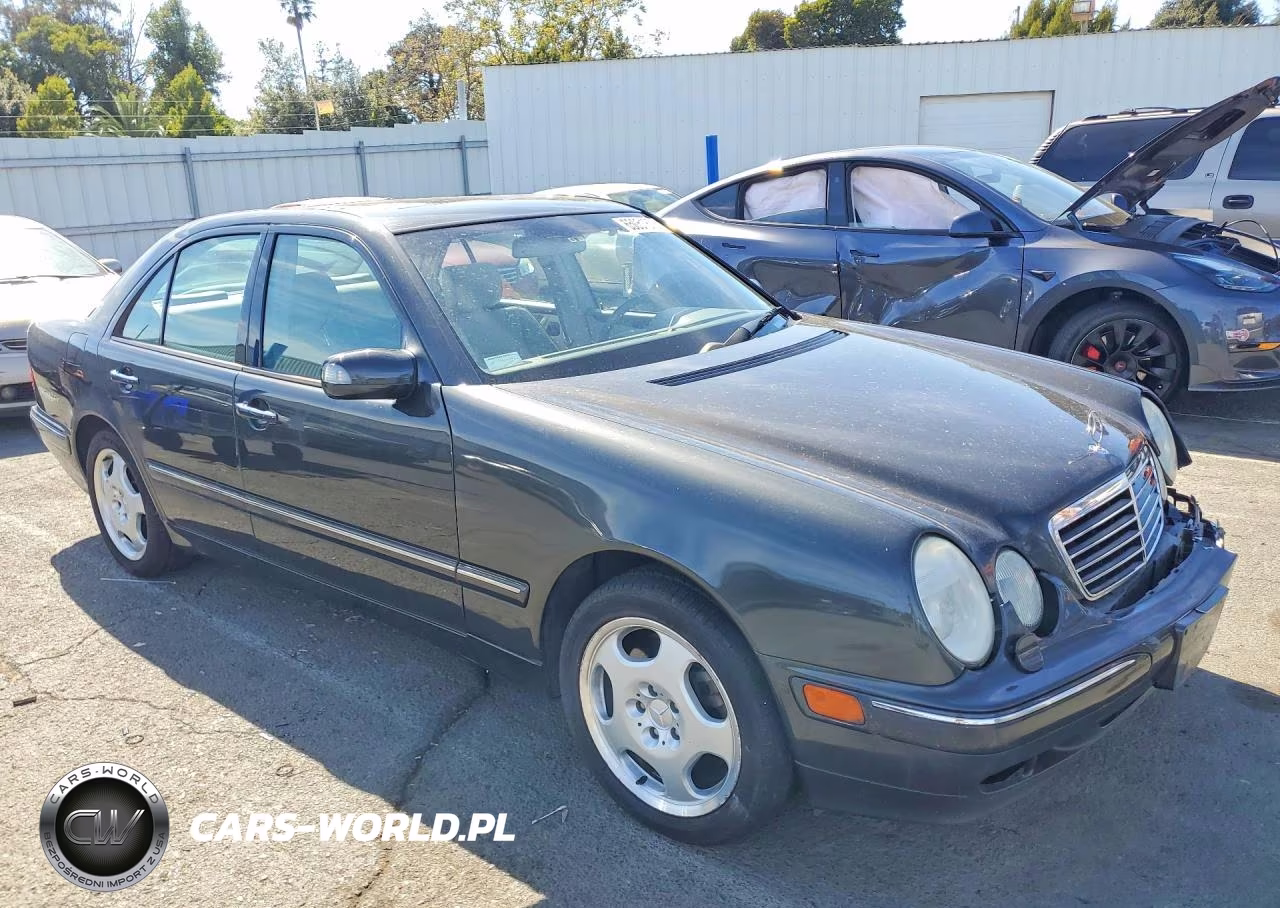 2001 Mercedes-Benz E 430 VIN:WDBJF83J01X061328 - 4