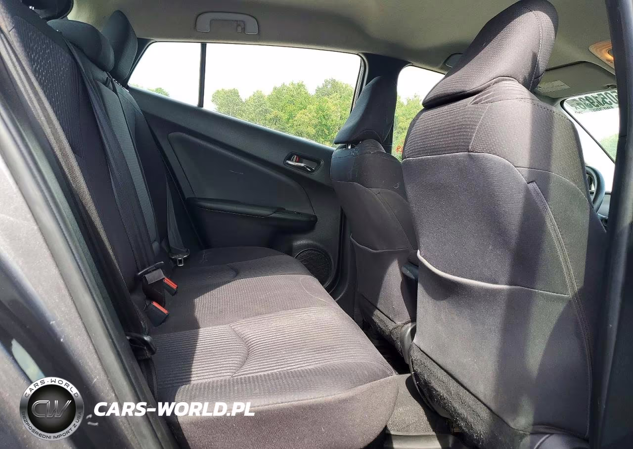 2018 Toyota Prius Two VIN:JTDKBRFU1J3582675 - 10