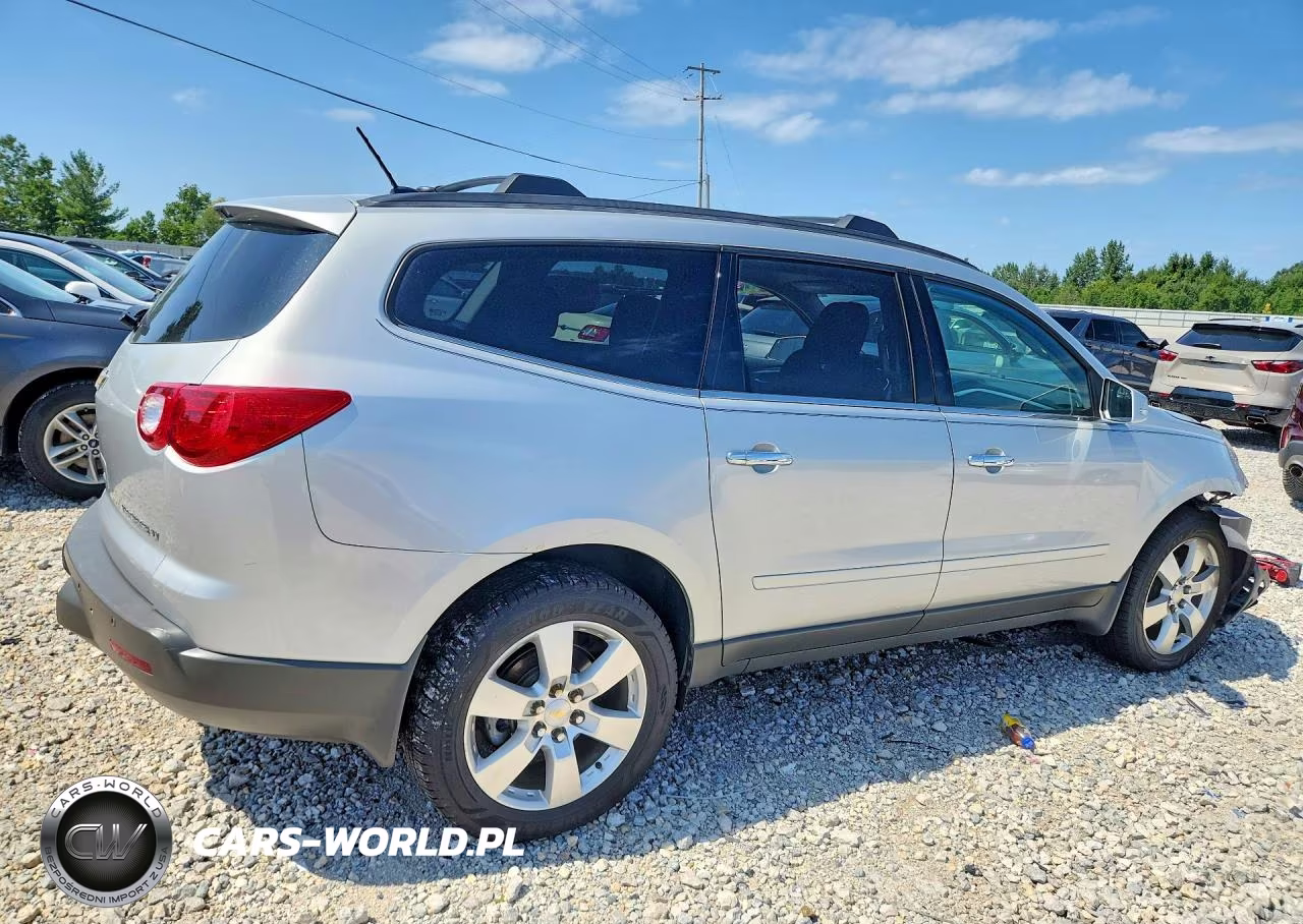 2012 Chevrolet Traverse Lt VIN:1GNKRGED4CJ422779 - 3
