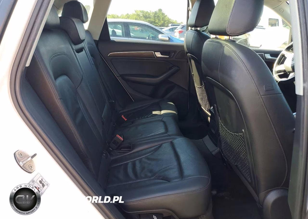 2014 Audi Q5 Premium VIN:WA1CFAFP7EA080558 - 11
