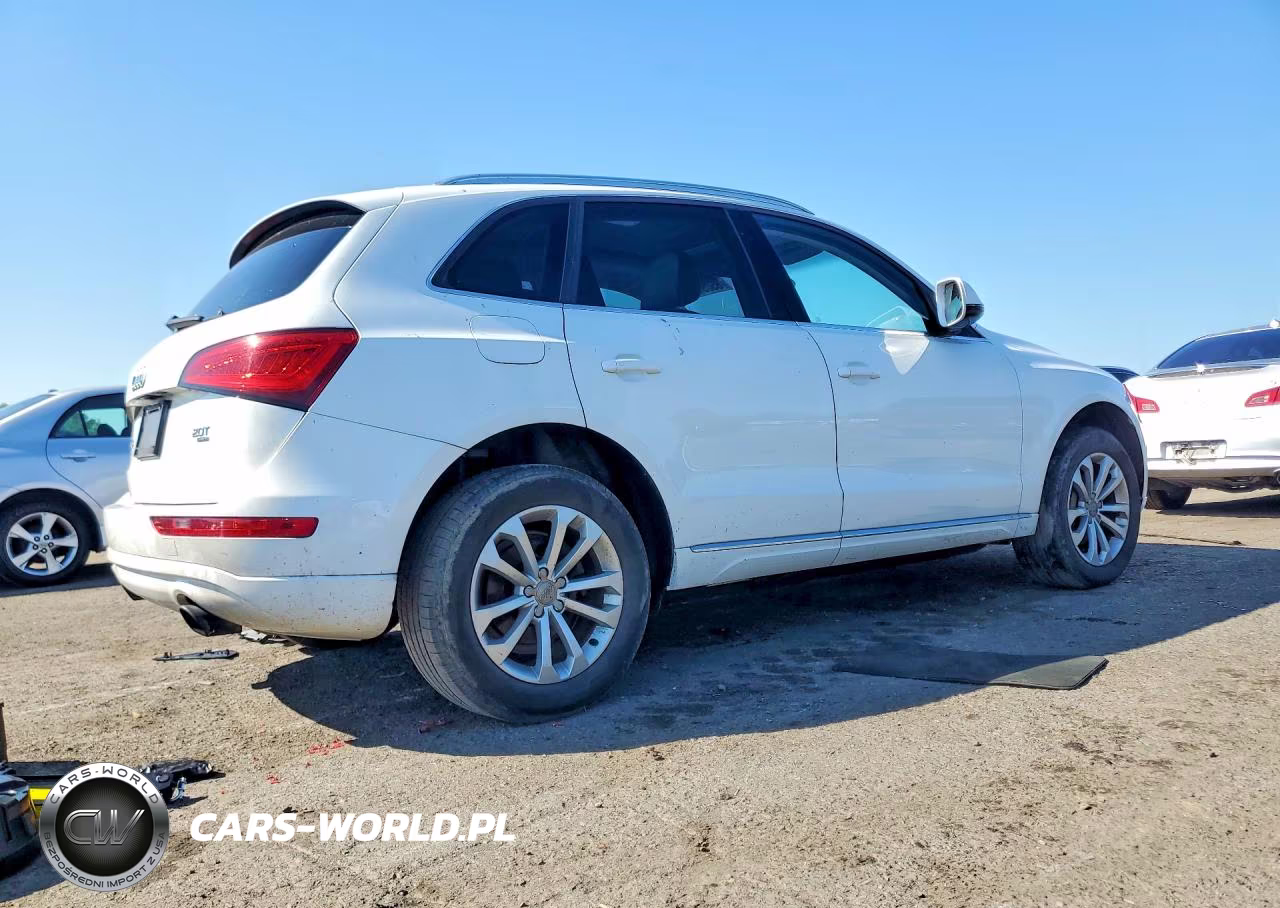 2014 Audi Q5 Premium VIN:WA1CFAFP7EA080558 - 3