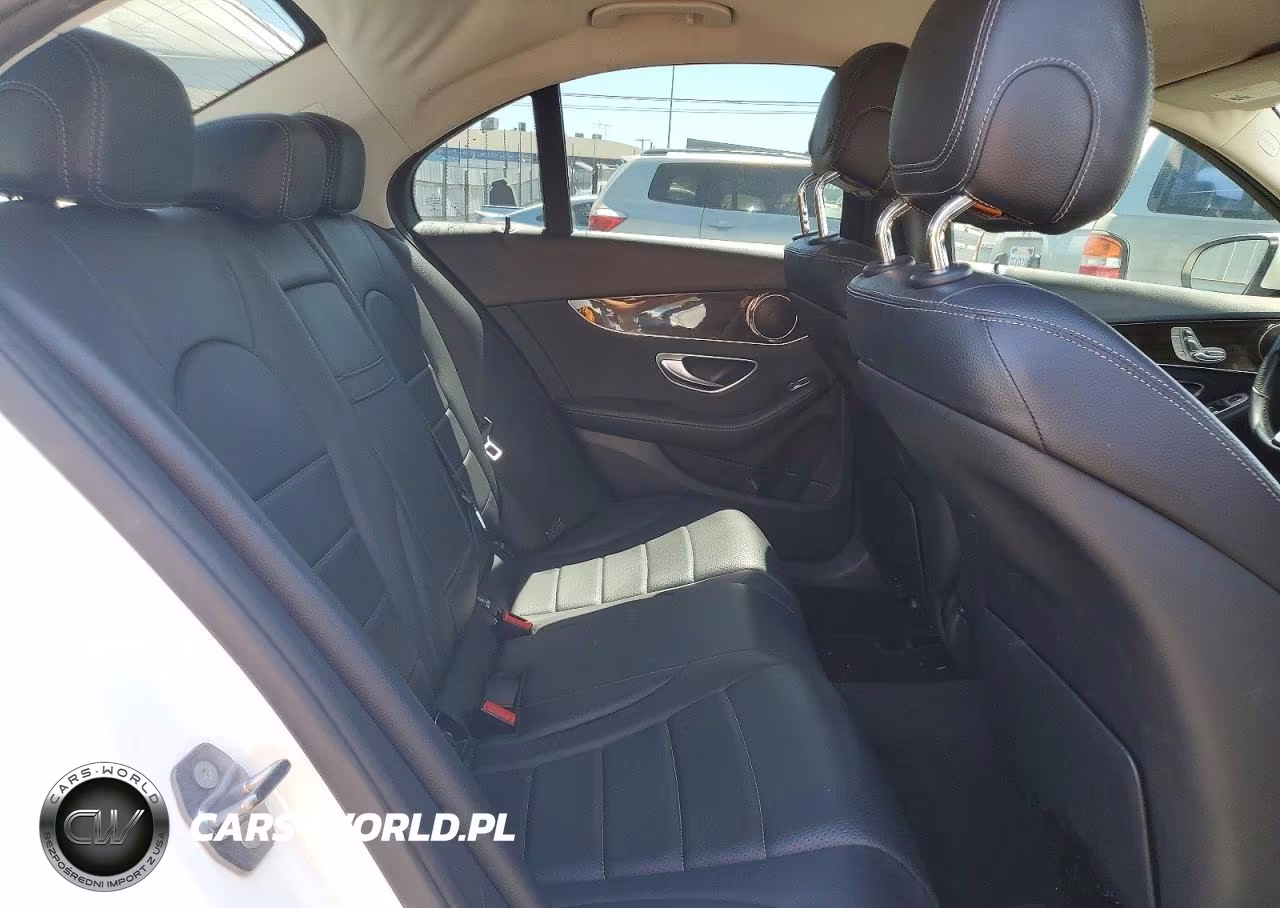 2016 Mercedes-Benz C 300 VIN:55SWF4JBXGU168402 - 10
