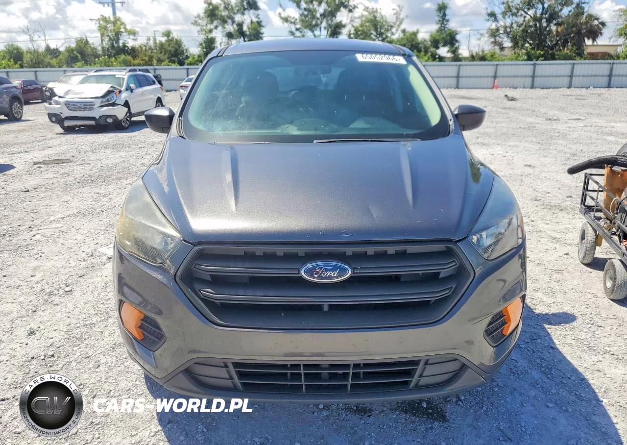 2018 Ford Escape S VIN:1FMCU0F71JUB20563 - 5