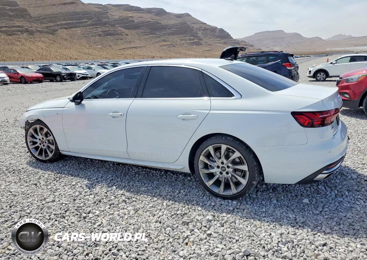 2022 Audi A4 Premium Plus 45 VIN:WAUEAAF48NN007174 - 2