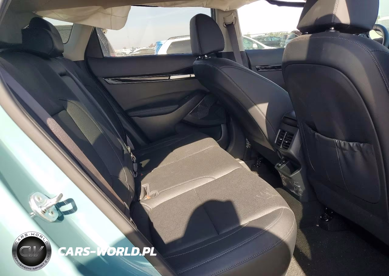 2025 Kia Seltos Ex VIN:KNDERCAA6S7775515 - 10