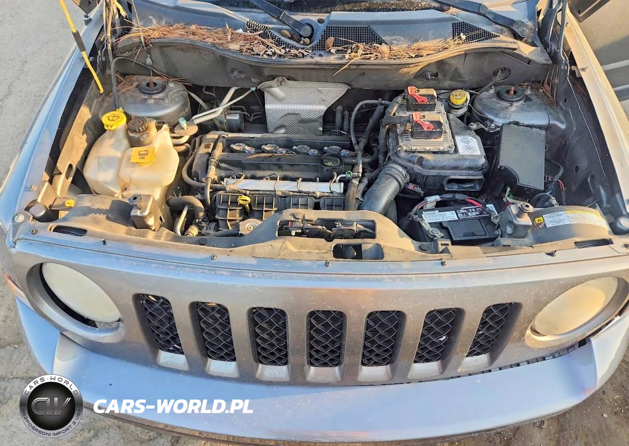 2012 Jeep Patriot Latitude VIN:1C4NJPFA7CD707072 - 11