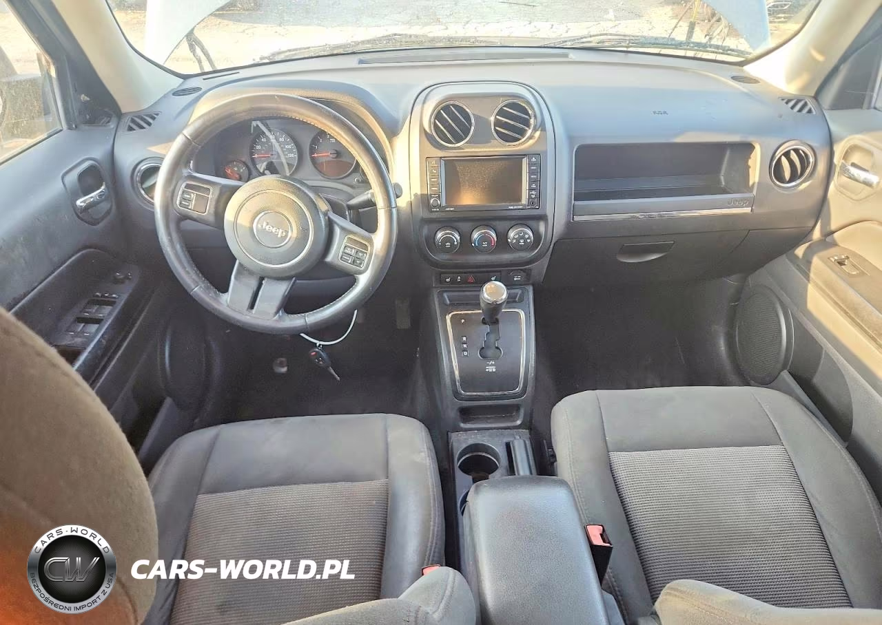 2012 Jeep Patriot Latitude VIN:1C4NJPFA7CD707072 - 8