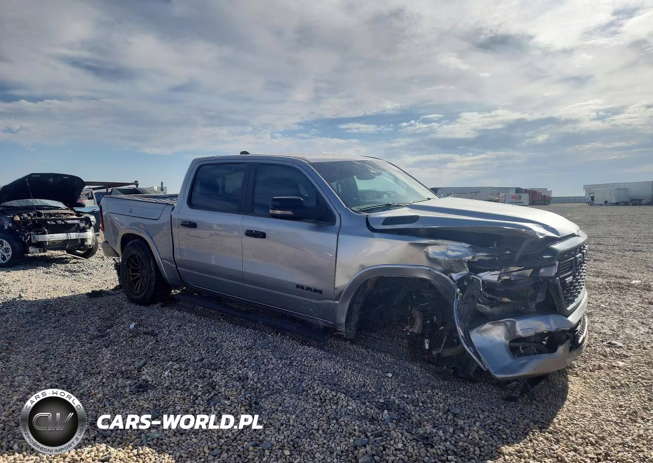 2025 Ram 1500 Big Horn-Lone Star VIN:1C6SRFFP1SN554473 - 4