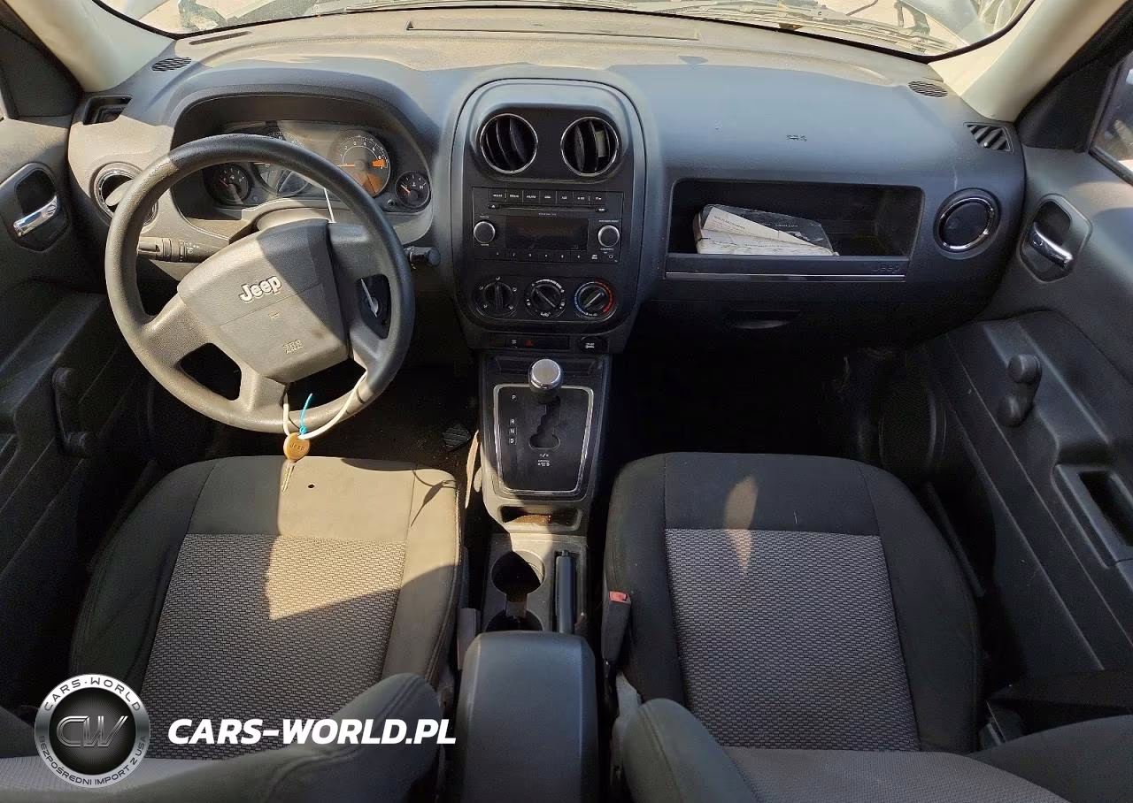 2009 Jeep Patriot Sport VIN:1J4FT28B19D130226 - 8