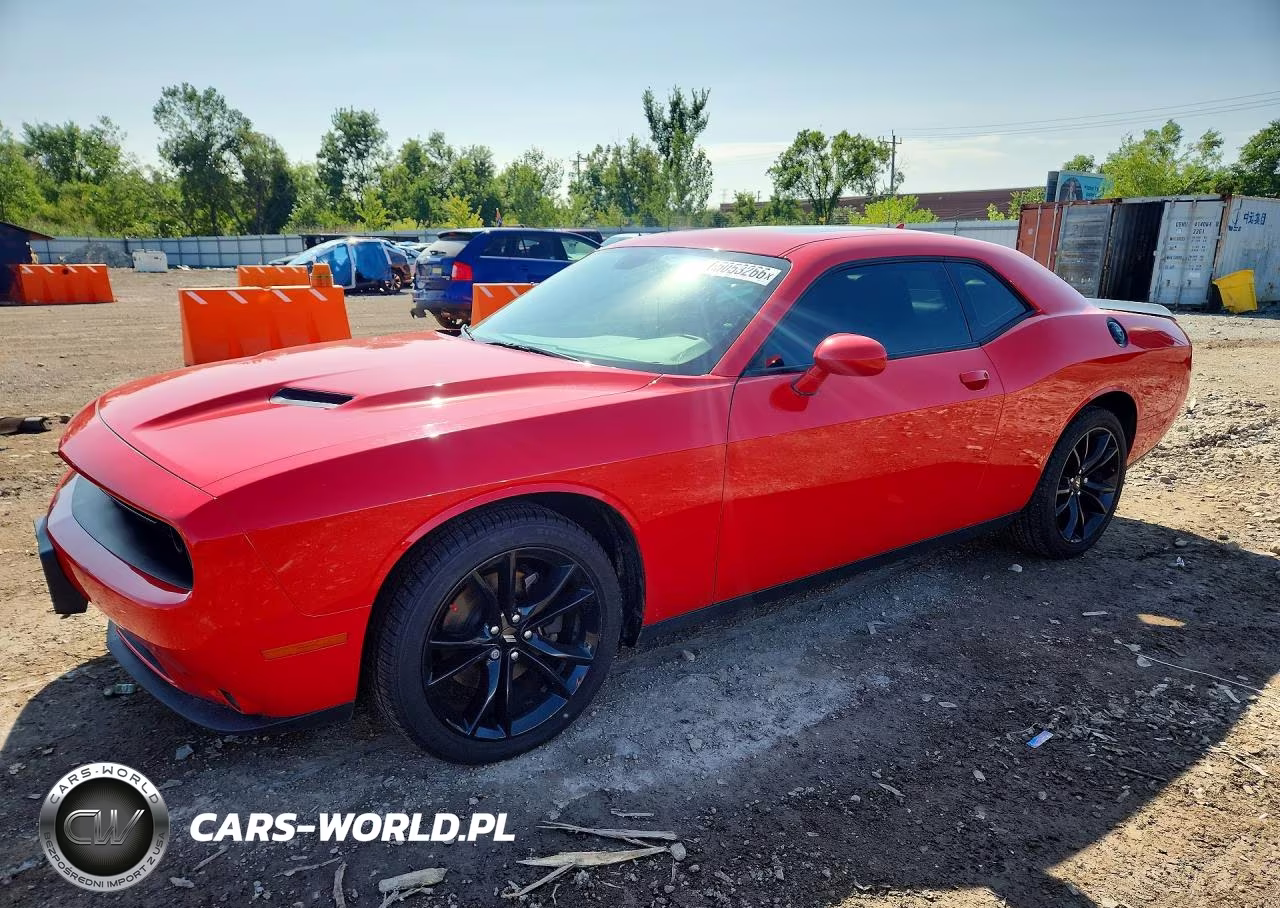 2018 Dodge Challenger Sxt