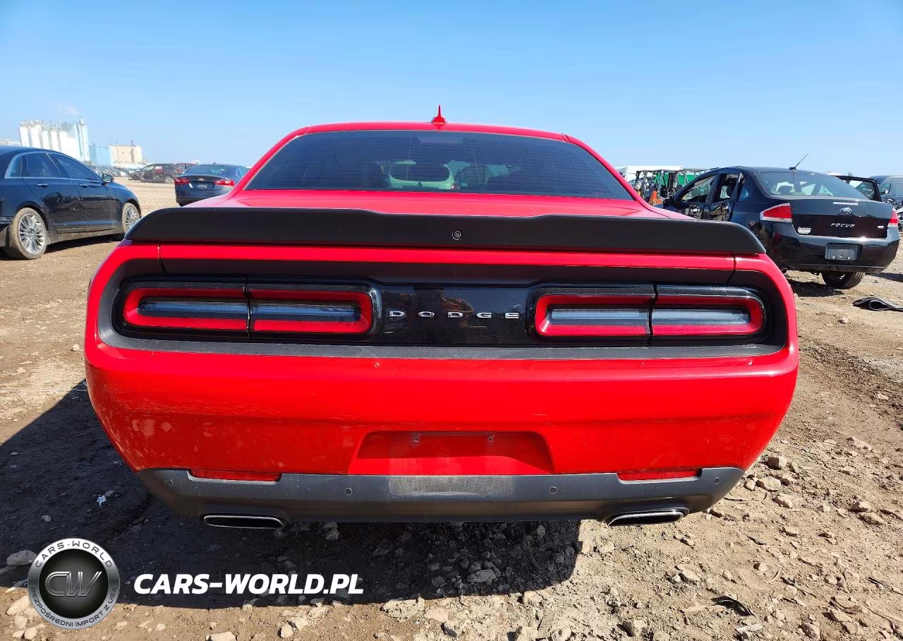 2018 Dodge Challenger Sxt VIN:2C3CDZAG8JH111754 - 6
