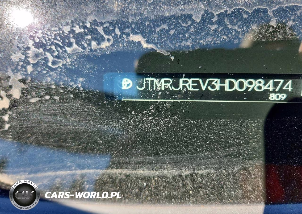 2017 Toyota Rav4 Hybrid Xle VIN:JTMRJREV3HD098474 - 13