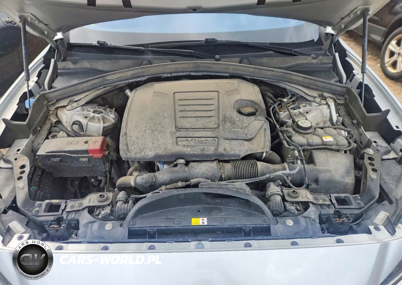 2020 Jaguar F-Pace Premium VIN:SADCJ2FX3LA659428 - 11