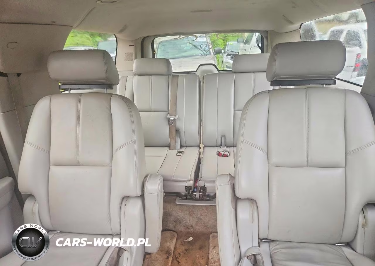2008 Chevrolet Suburban K1500 Ls VIN:3GNFK16368G197945 - 10