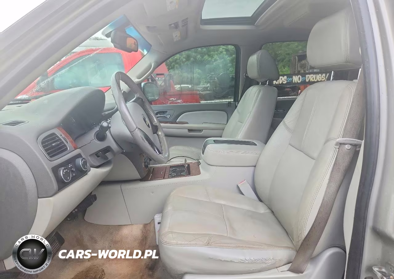 2008 Chevrolet Suburban K1500 Ls VIN:3GNFK16368G197945 - 7