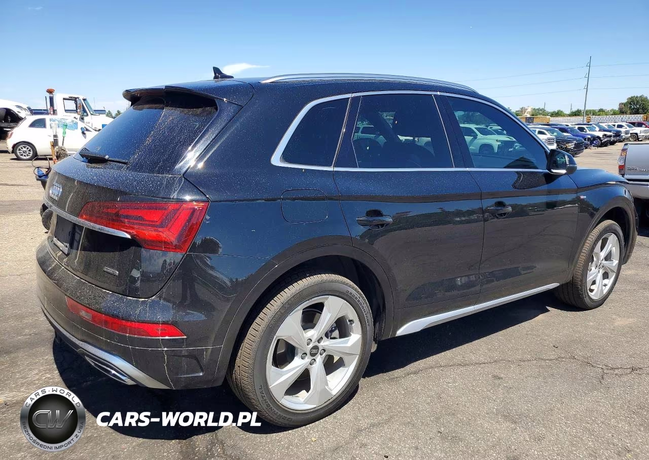 2022 Audi Q5 Premium Plus 45 VIN:WA1EAAFY2N2047199 - 3