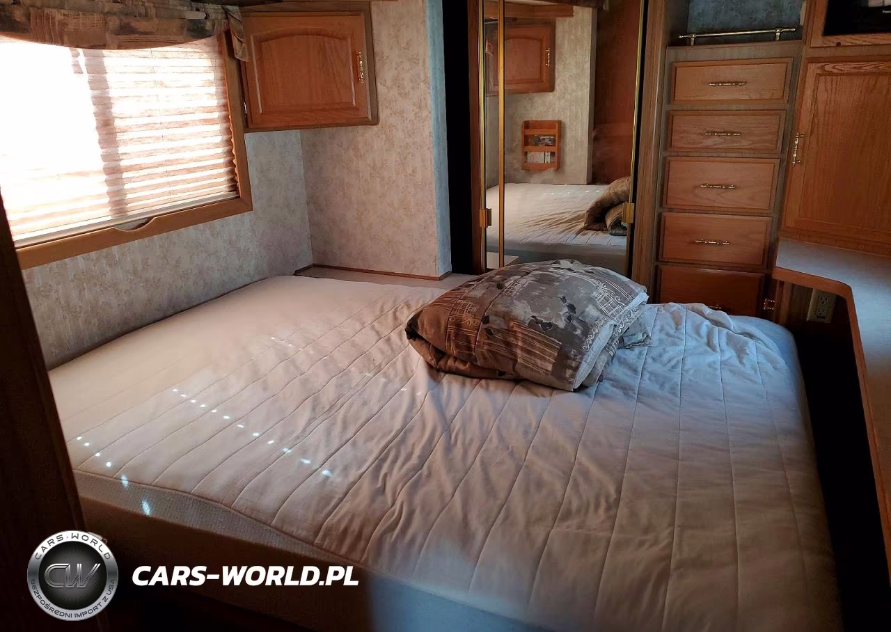 1998 Pace Arrow Rv VIN:1GBLP37J5W3307569 - 5