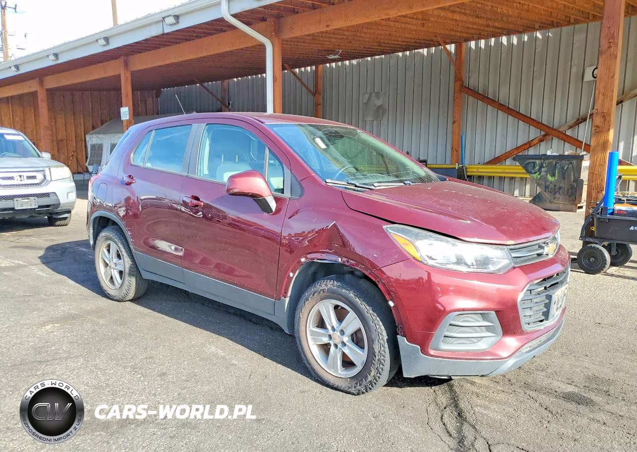 2017 Chevrolet Trax Ls VIN:3GNCJNSB4HL251244 - 4