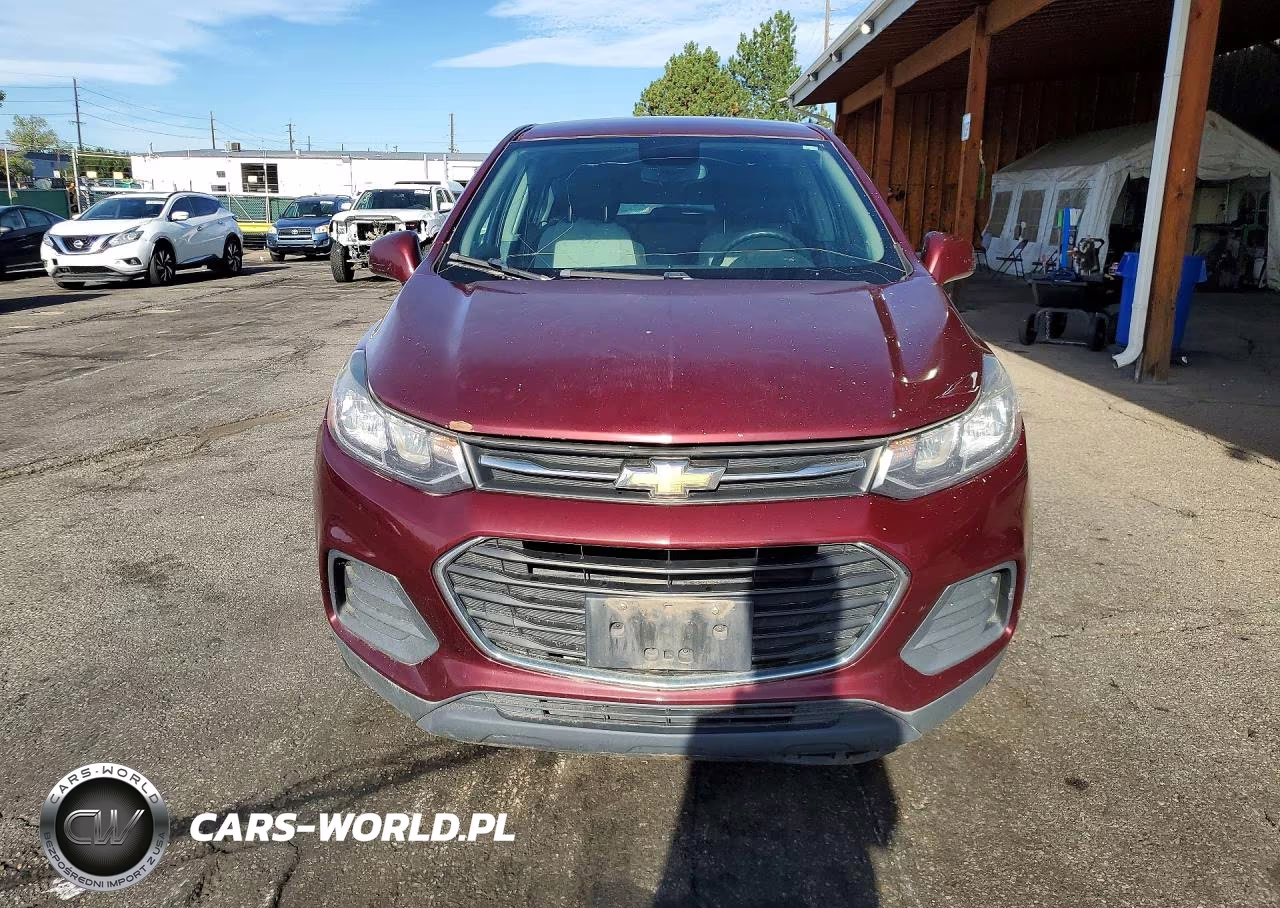 2017 Chevrolet Trax Ls VIN:3GNCJNSB4HL251244 - 5