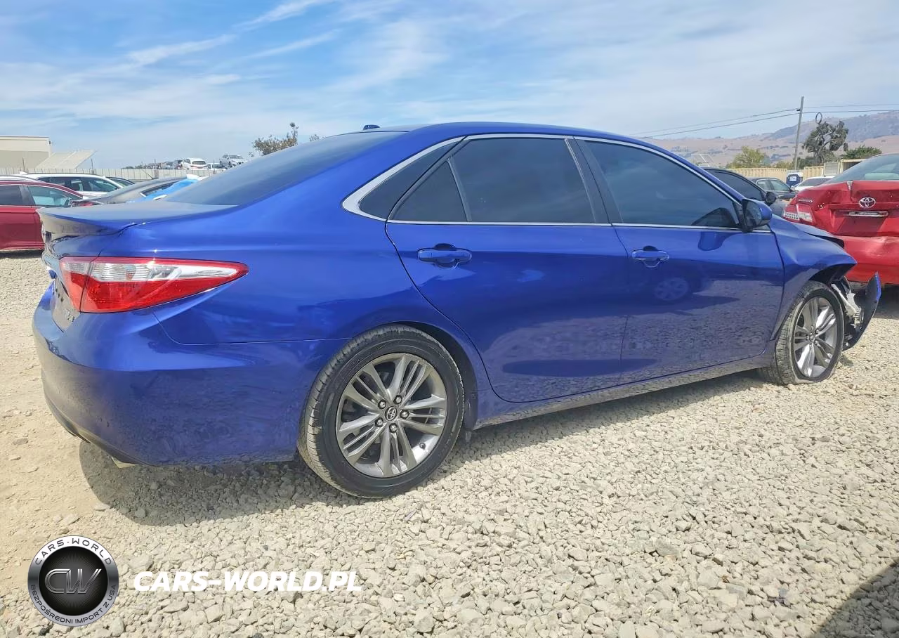 2015 Toyota Camry Hybrid Se VIN:4T1BD1FKXFU161917 - 3