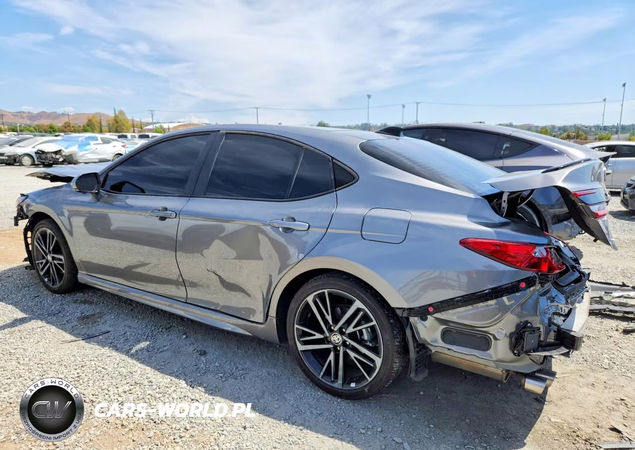 2026 Toyota Camry Xse VIN:4T1DAACK5TU678110 - 2