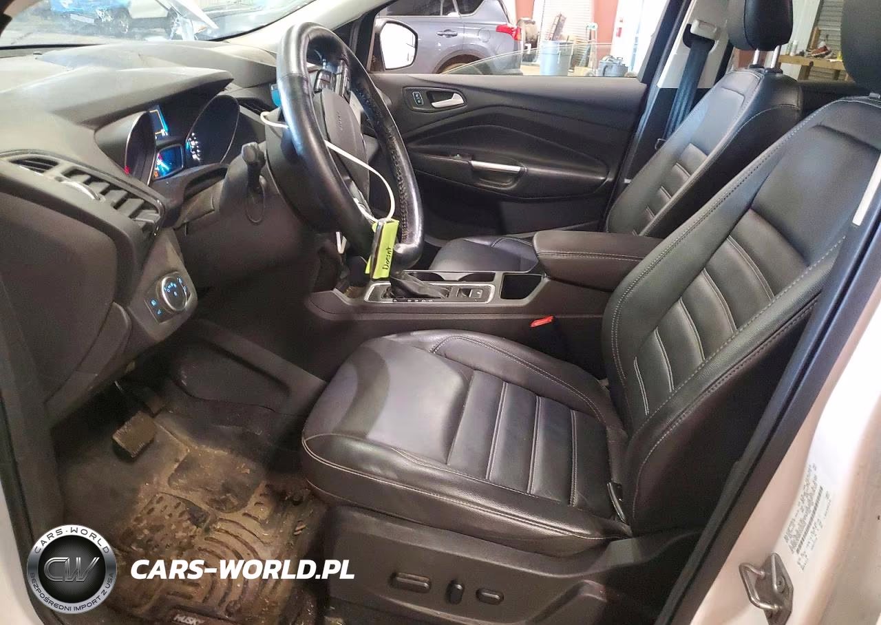 2019 Ford Escape VIN:1FMCU9J98KUA33922 - 7