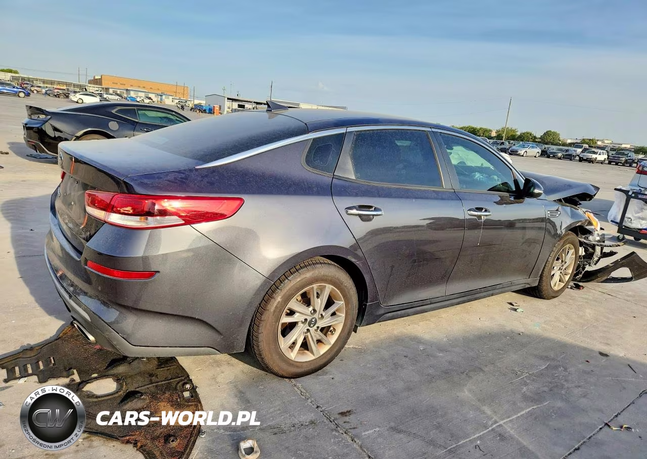 2019 Kia Optima Lx VIN:5XXGT4L31KG329665 - 3