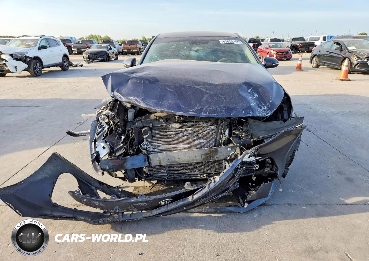 2019 Kia Optima Lx VIN:5XXGT4L31KG329665 - 5